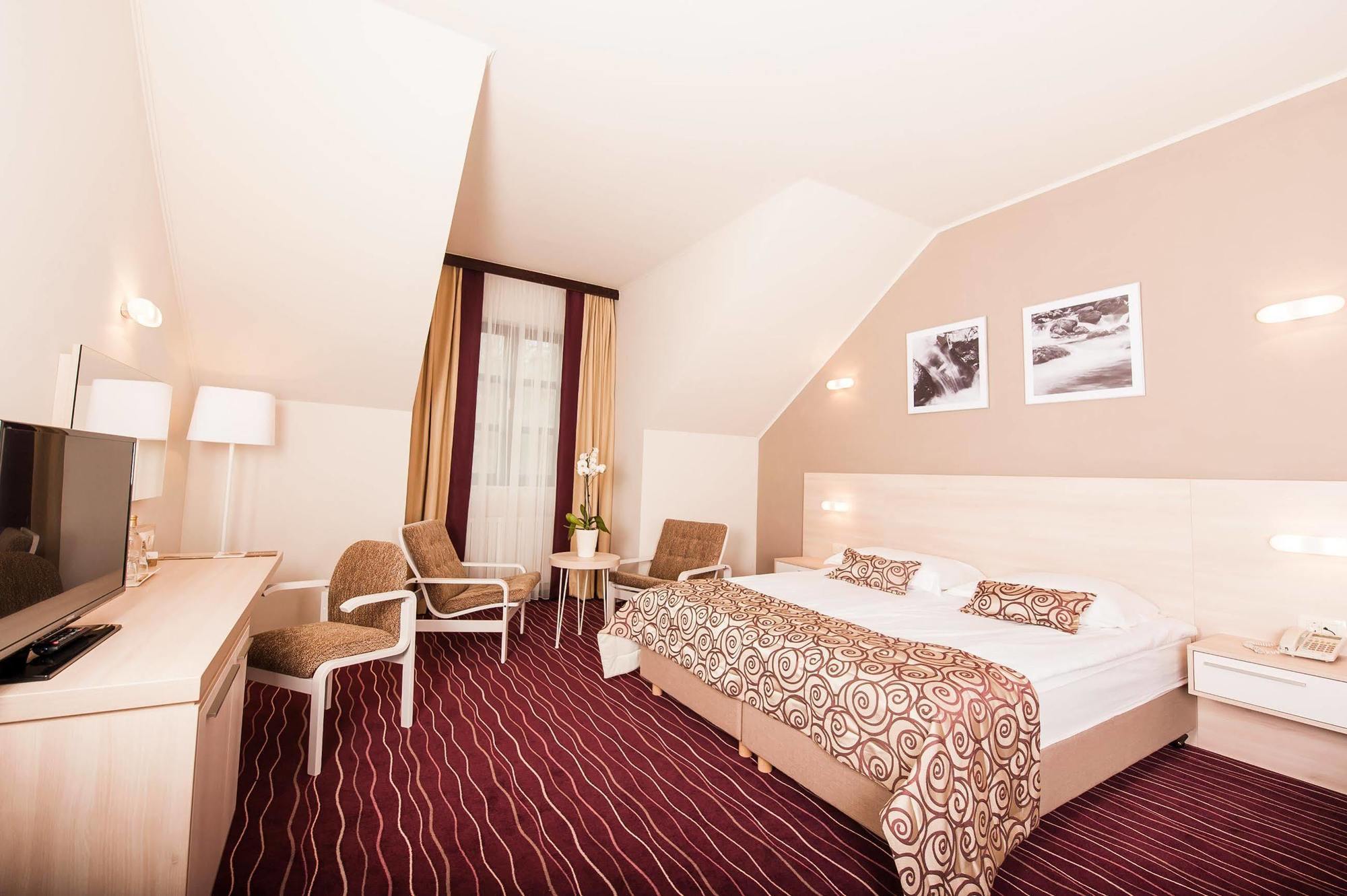 Hotel Zagreb - Health & Beauty Rogaška Slatina Kültér fotó